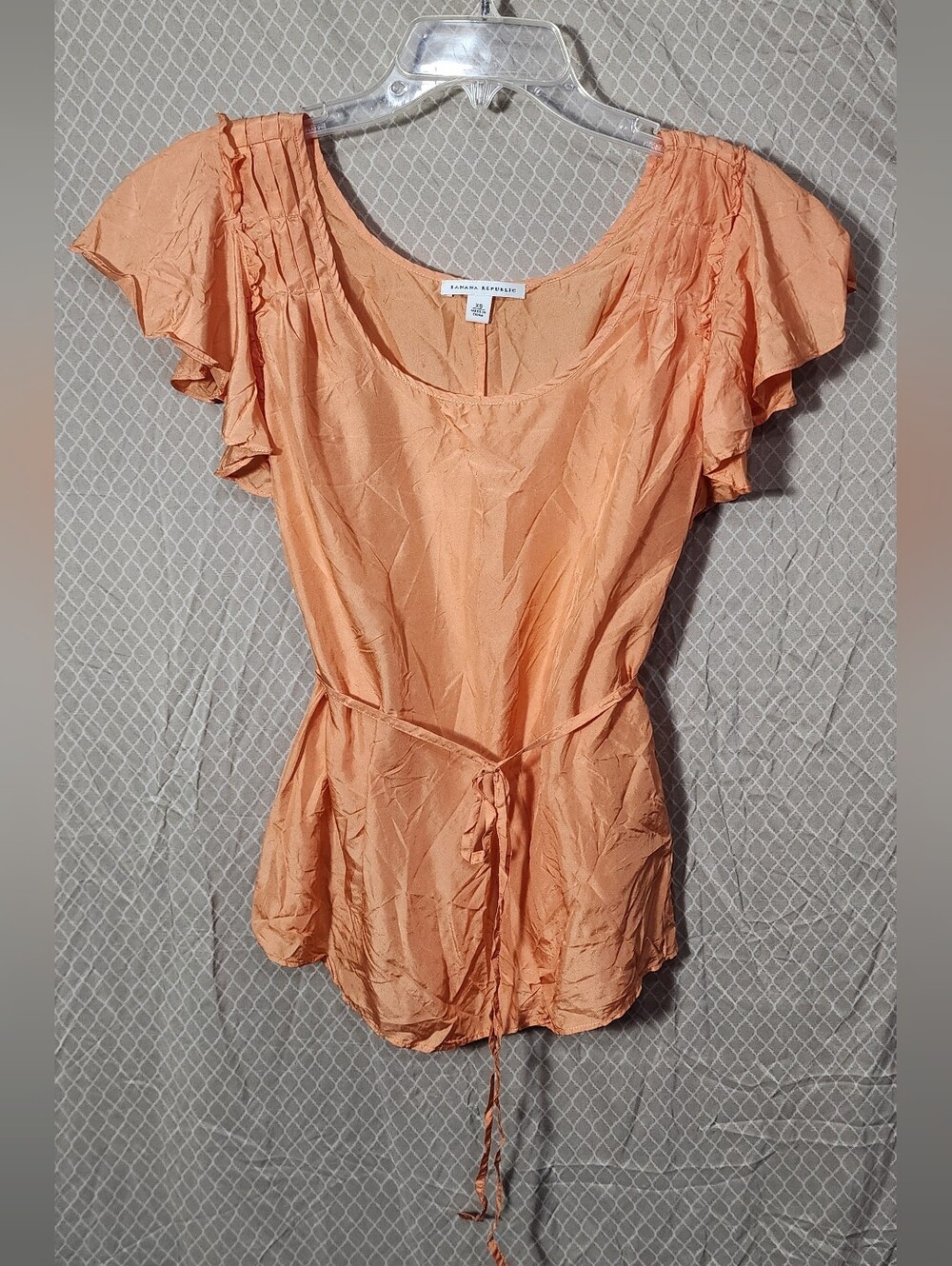 Banana Republic Silk Blouse Flutter Sleeves Tie Waist Peach Women's XS Used